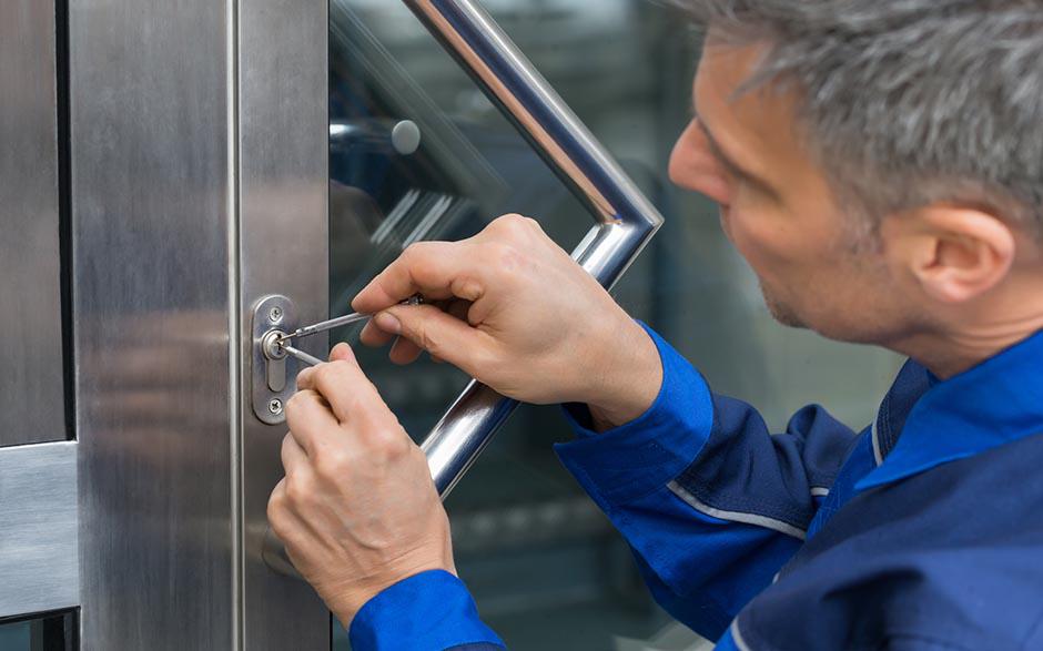 serrurier dépannage Paris 8